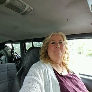 Meet your Posher, Beverly